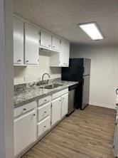 1505 W Pearl Street - Photo 3