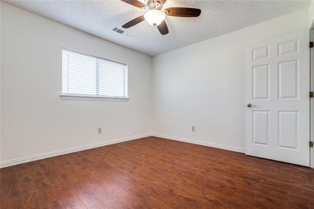 4633 Centenary Drive - Photo 15