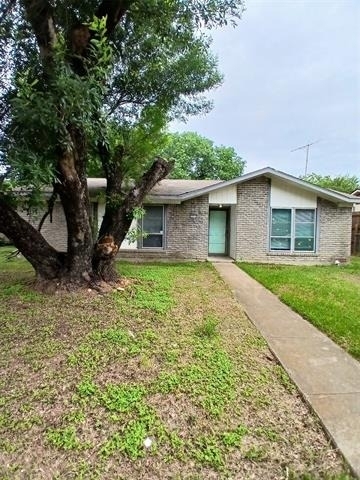 12109 Bishop Drive - Photo 2