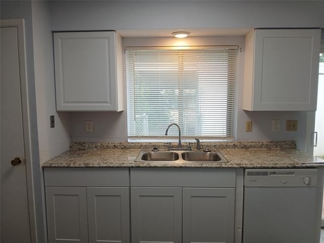 12109 Bishop Drive - Photo 17