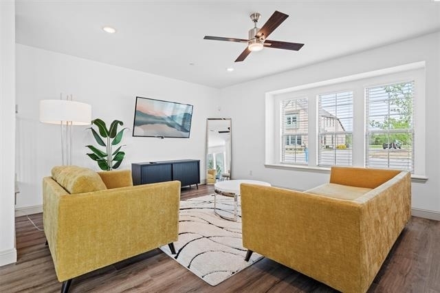7053 Cedar Creek Drive - Photo 2