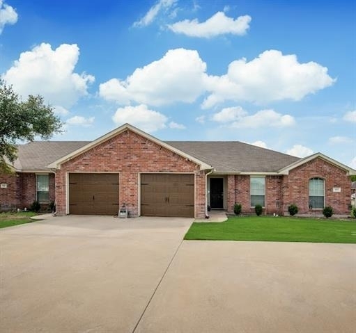 803 Hibiscus Trail - Photo 1