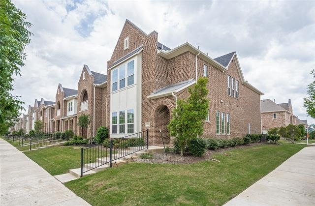 7207 Switchgrass Road - Photo 1