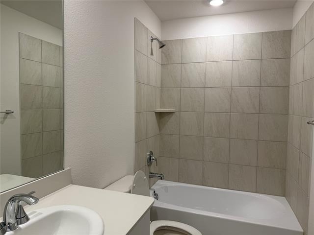 716 Edgehurst Drive - Photo 2