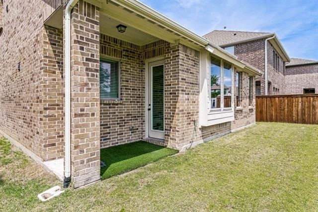 242 Woodson Street - Photo 36