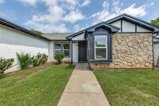 1505 Gentle Wind Drive - Photo 2