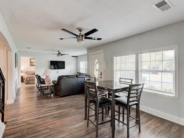 2801 W Biddison Street - Photo 7