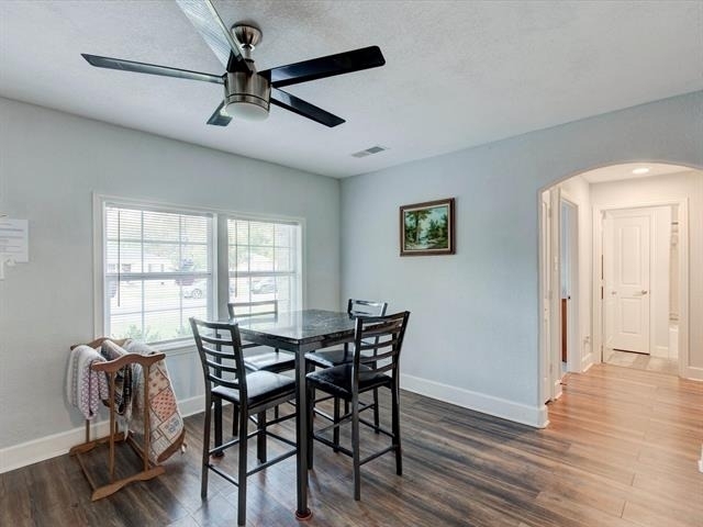 2801 W Biddison Street - Photo 8