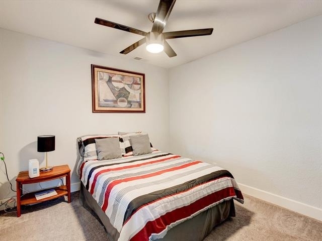 2801 W Biddison Street - Photo 27