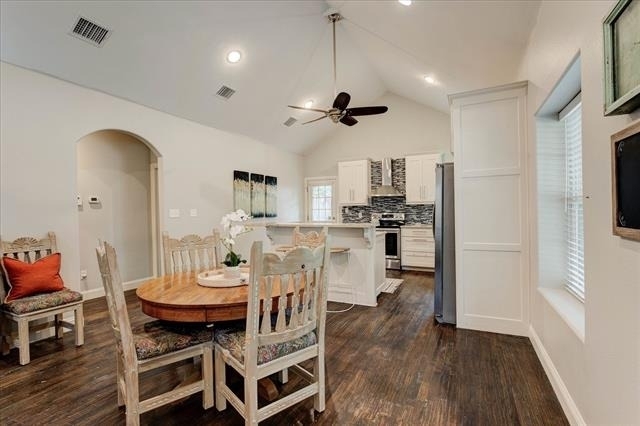 2521 Benbrook Boulevard - Photo 7