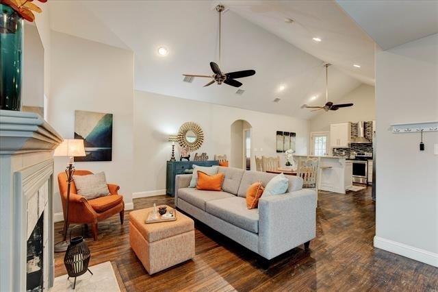 2521 Benbrook Boulevard - Photo 6