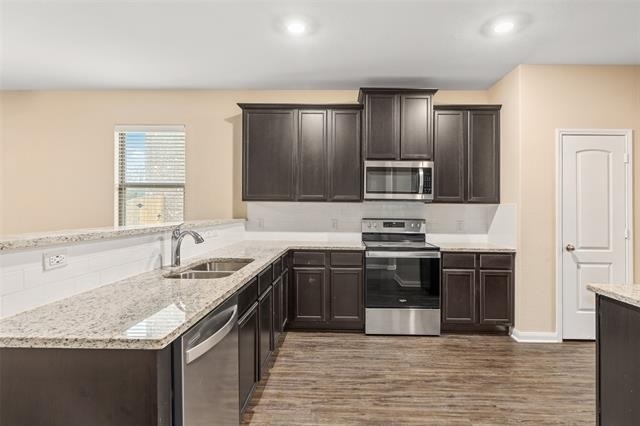 1431 Park Trails Boulevard - Photo 3