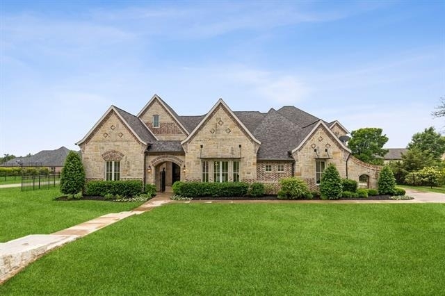 5501 Lake Geneva Court - Photo 6
