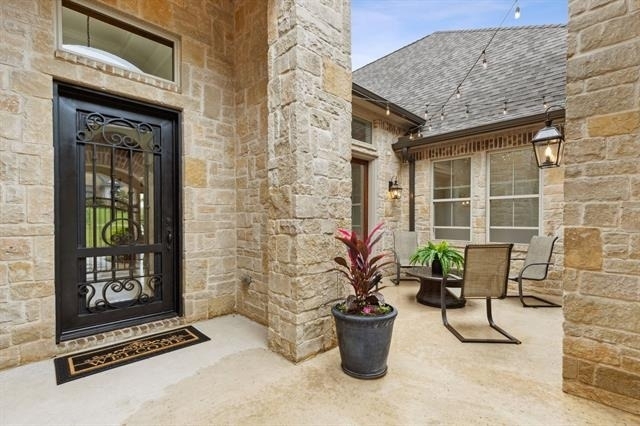 5501 Lake Geneva Court - Photo 9