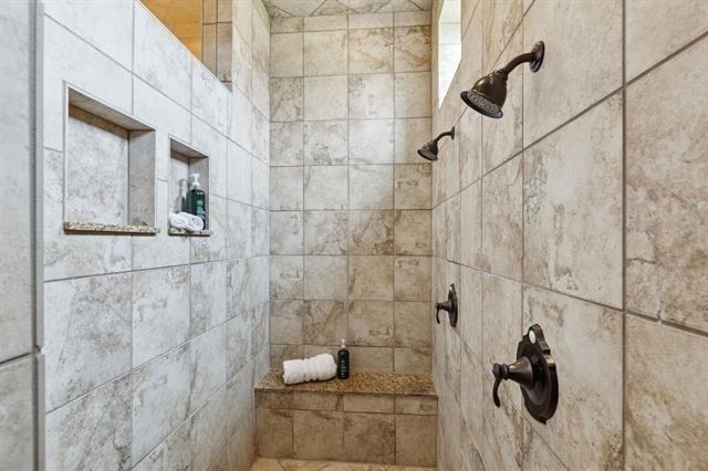 5501 Lake Geneva Court - Photo 22