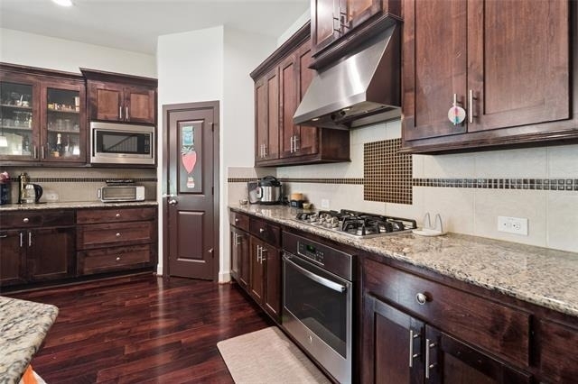 6715 Castillo Street - Photo 5