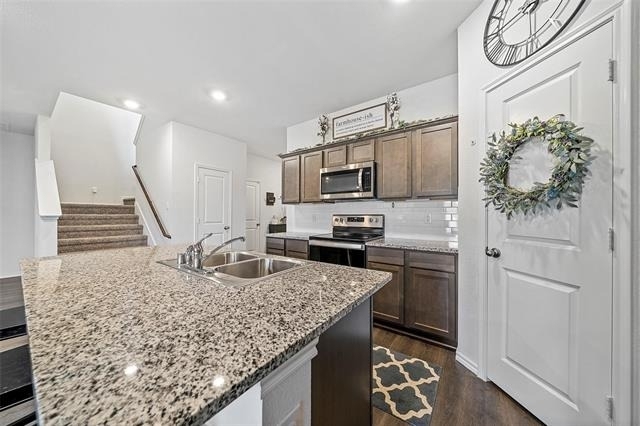 813 Cottonwood Way - Photo 33