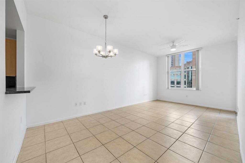 511 Se 5 Avenue - Photo 3