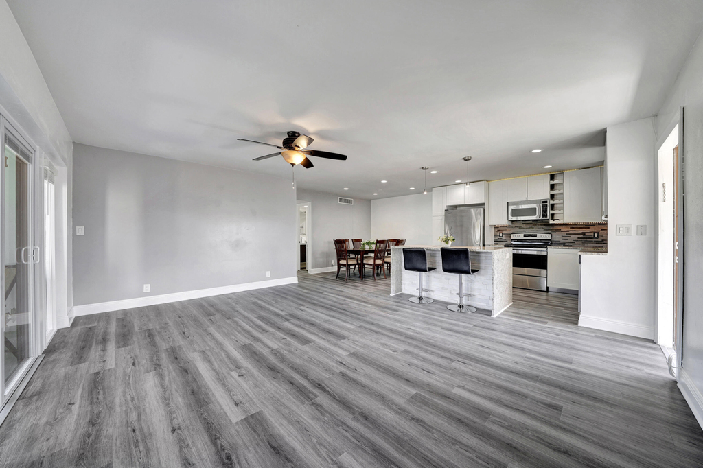 516 Osprey Drive - Photo 3