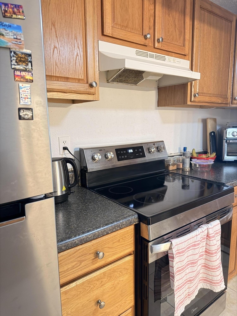 2800 Somerset Drive - Photo 2