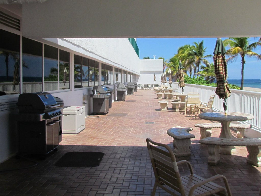 1370 S Ocean Boulevard S - Photo 25
