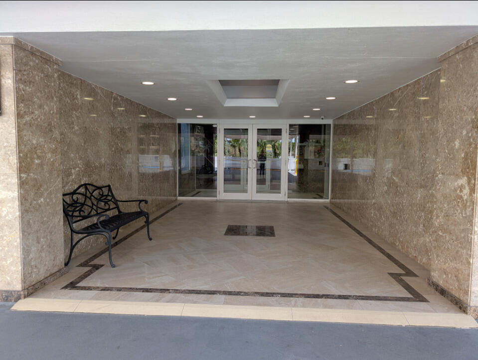 1370 S Ocean Boulevard S - Photo 4