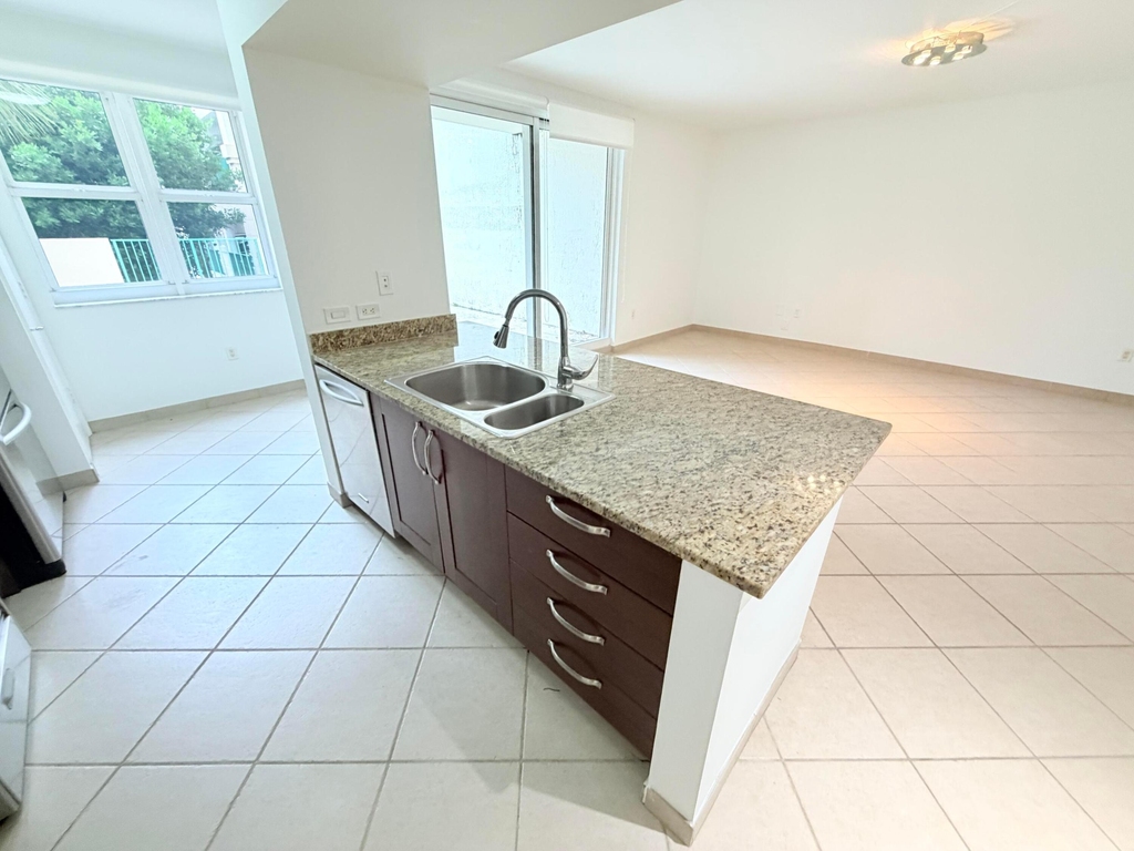 19900 E Country Club Drive - Photo 4
