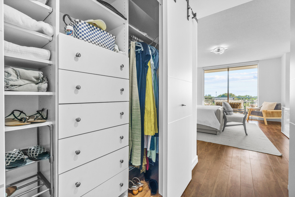 550 Okeechobee Boulevard - Photo 17