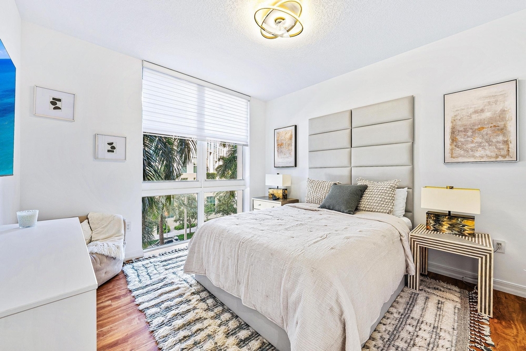 550 Okeechobee Boulevard - Photo 19