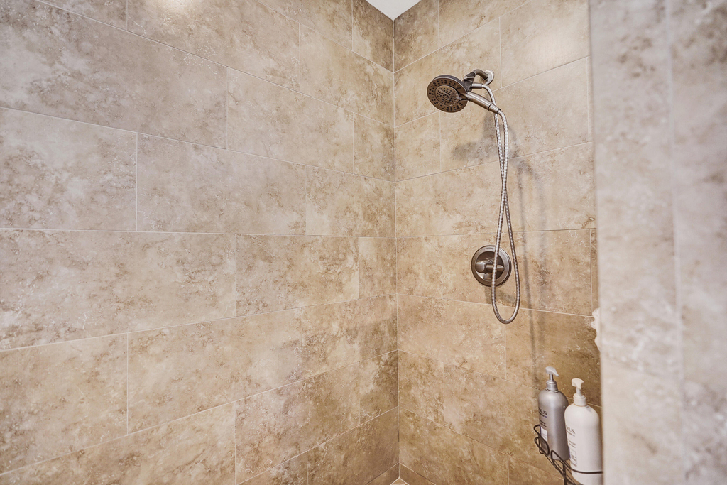 420 Ne 36th Street - Photo 24