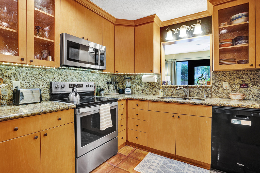 420 Ne 36th Street - Photo 13
