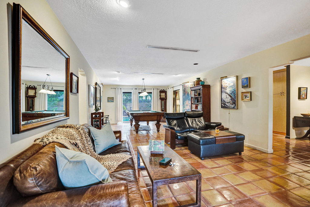 420 Ne 36th Street - Photo 7