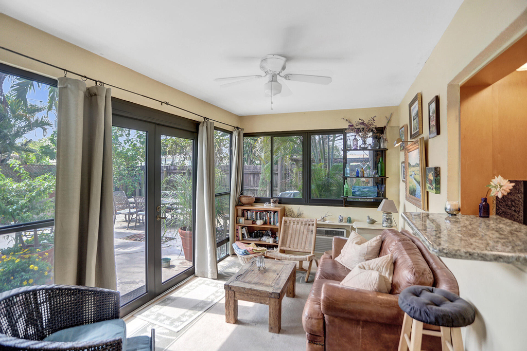 420 Ne 36th Street - Photo 10