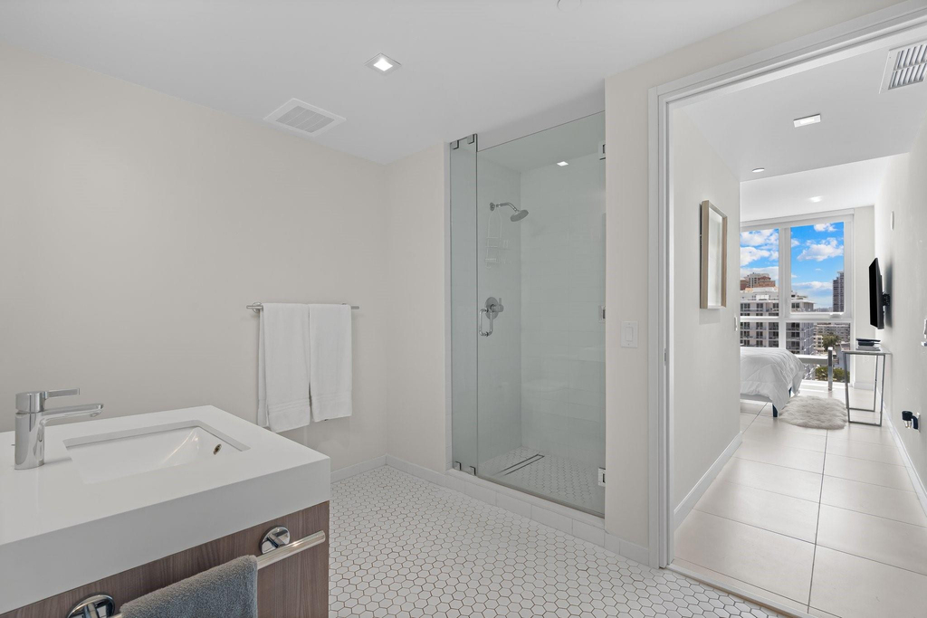 401 N Birch Road - Photo 8