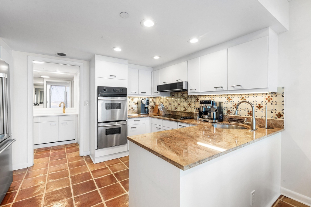 529 S Flagler Drive - Photo 9
