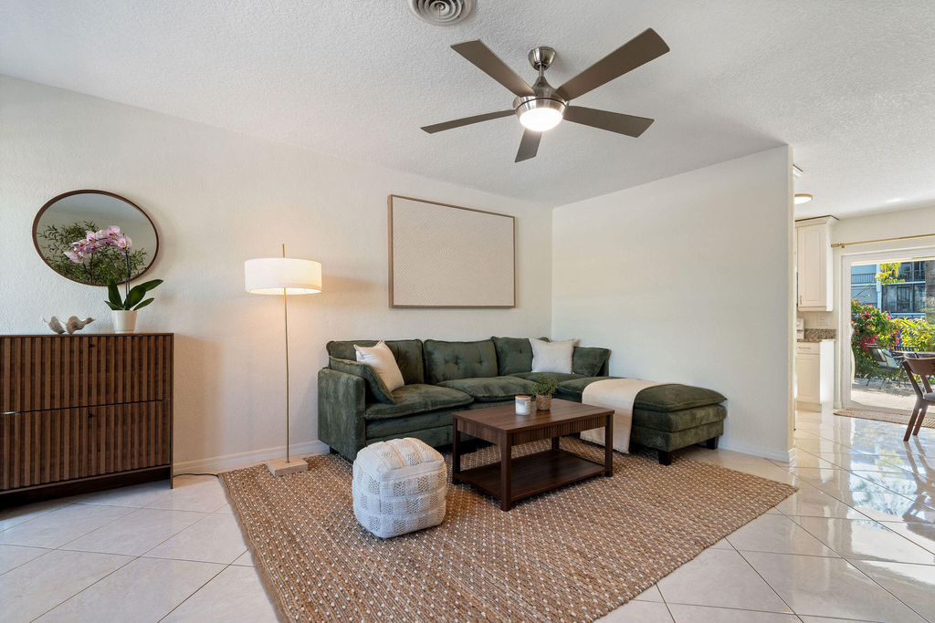1850 Se 7th Street - Photo 4