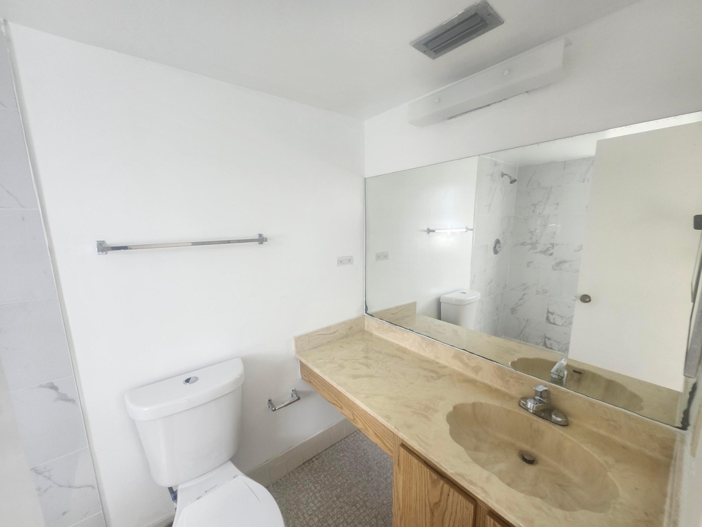8600 N Sherman Circle N - Photo 12
