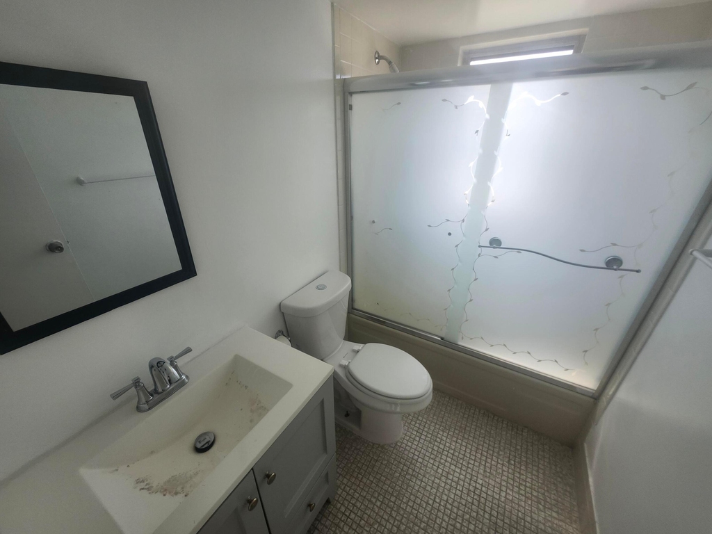 8600 N Sherman Circle N - Photo 17