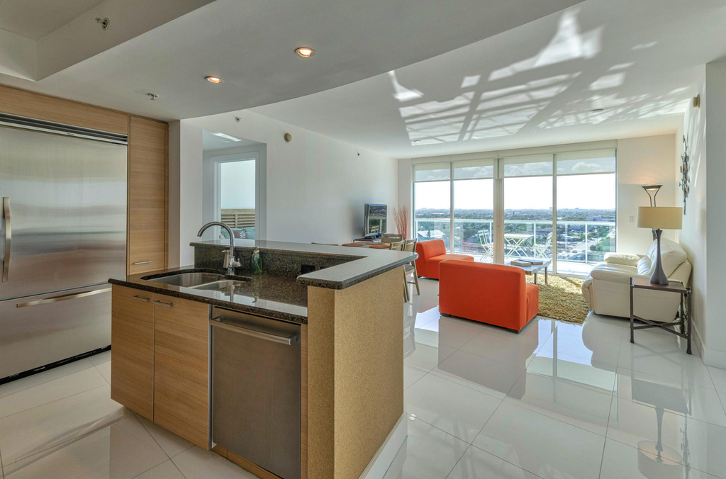 1 N Ocean Boulevard - Photo 2