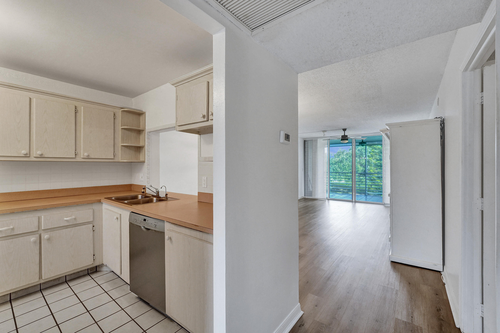 9470 Poinciana Place - Photo 6