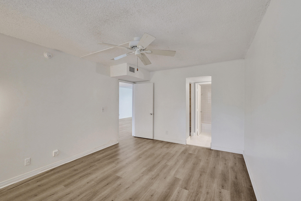 9470 Poinciana Place - Photo 36