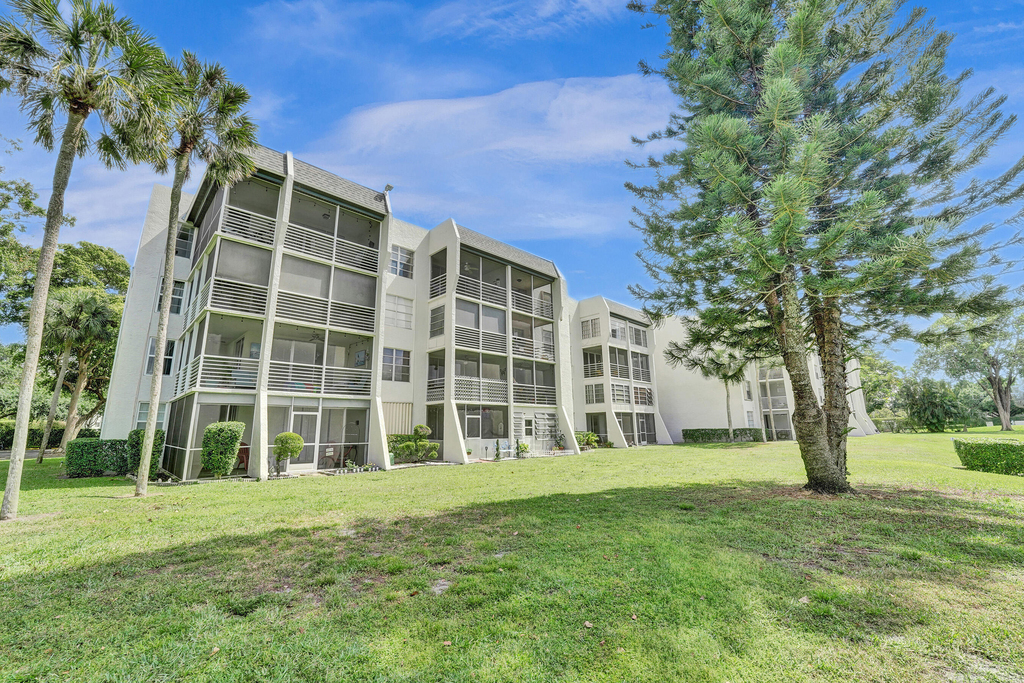 9470 Poinciana Place - Photo 46