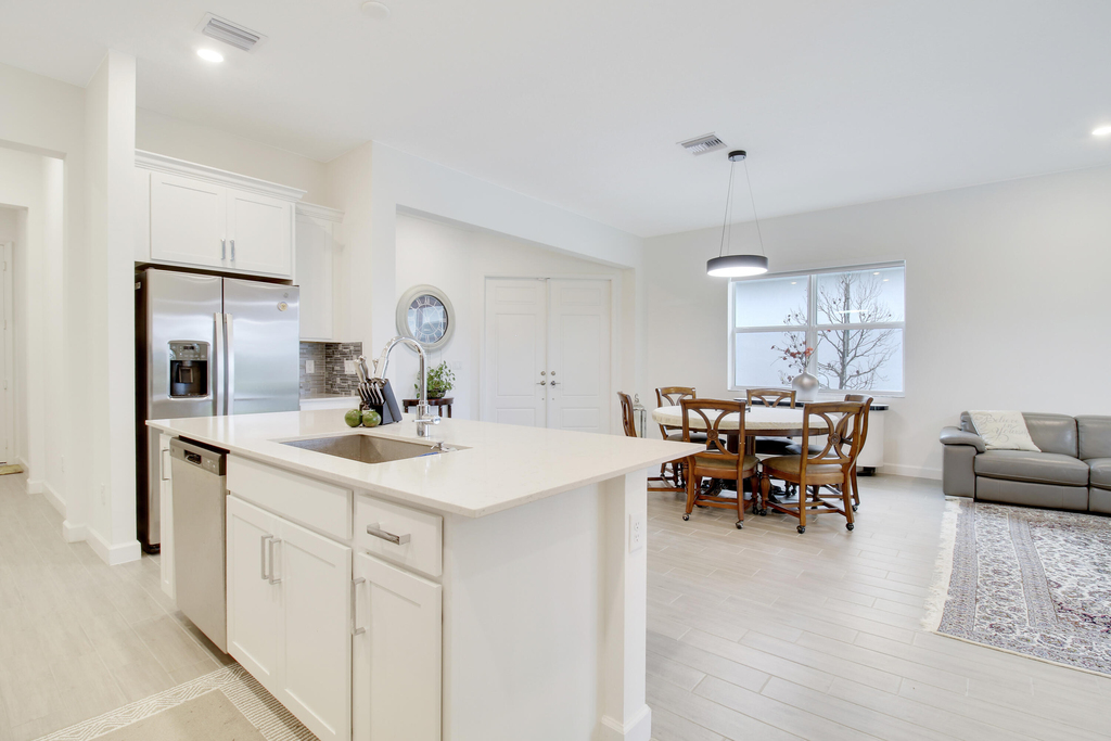 8914 Kingsmoor Way - Photo 13