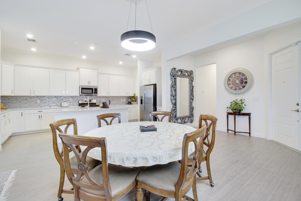 8914 Kingsmoor Way - Photo 9