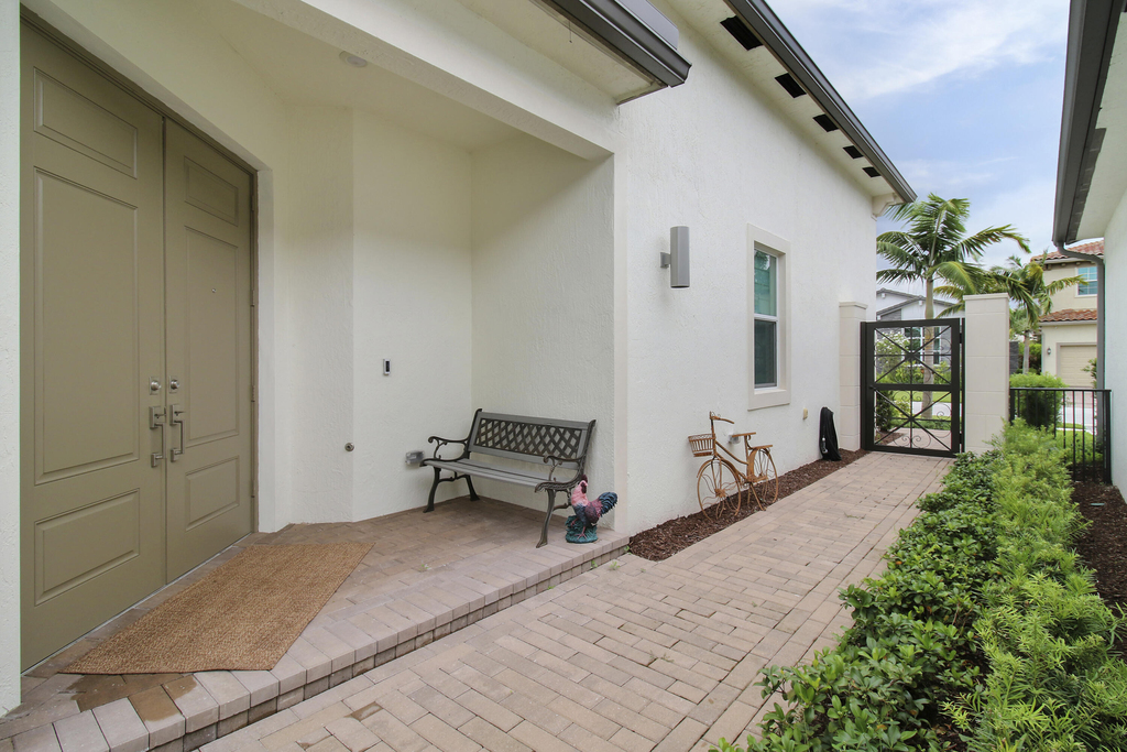 8914 Kingsmoor Way - Photo 6