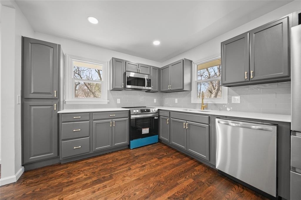 1034 W Boyd Street - Photo 8