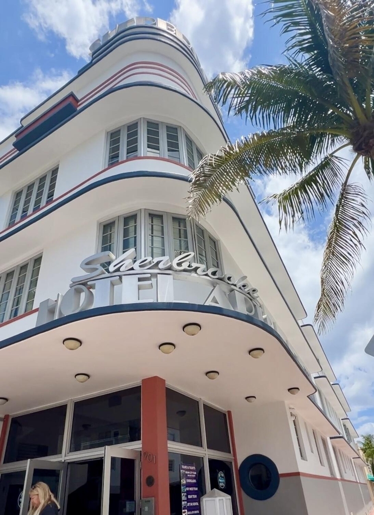 901 Collins Avenue - Photo 22