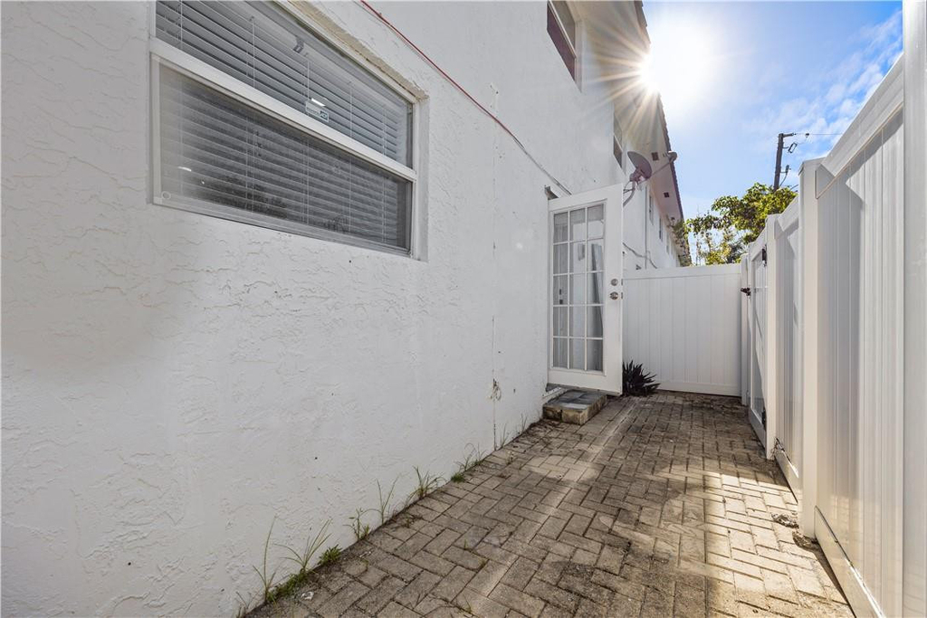 1470 N Dixie Highway - Photo 14