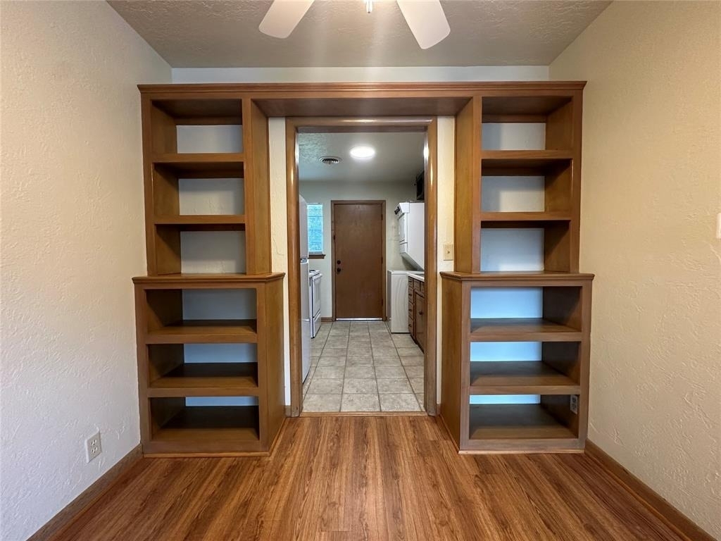 2023 Delaware Lane - Photo 3