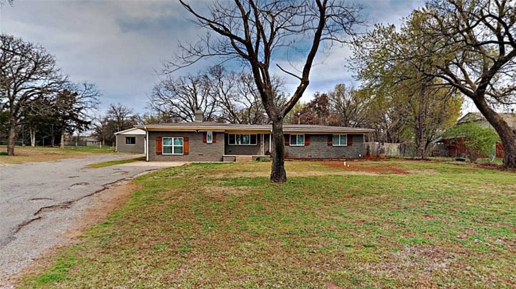 1409 E Covell Road - Photo 1